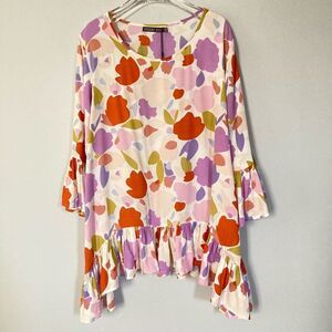 Mister Zimi Top Bell Sleeve Tiered Hem Colorful Pale Floral Boho AUS 12/US 8